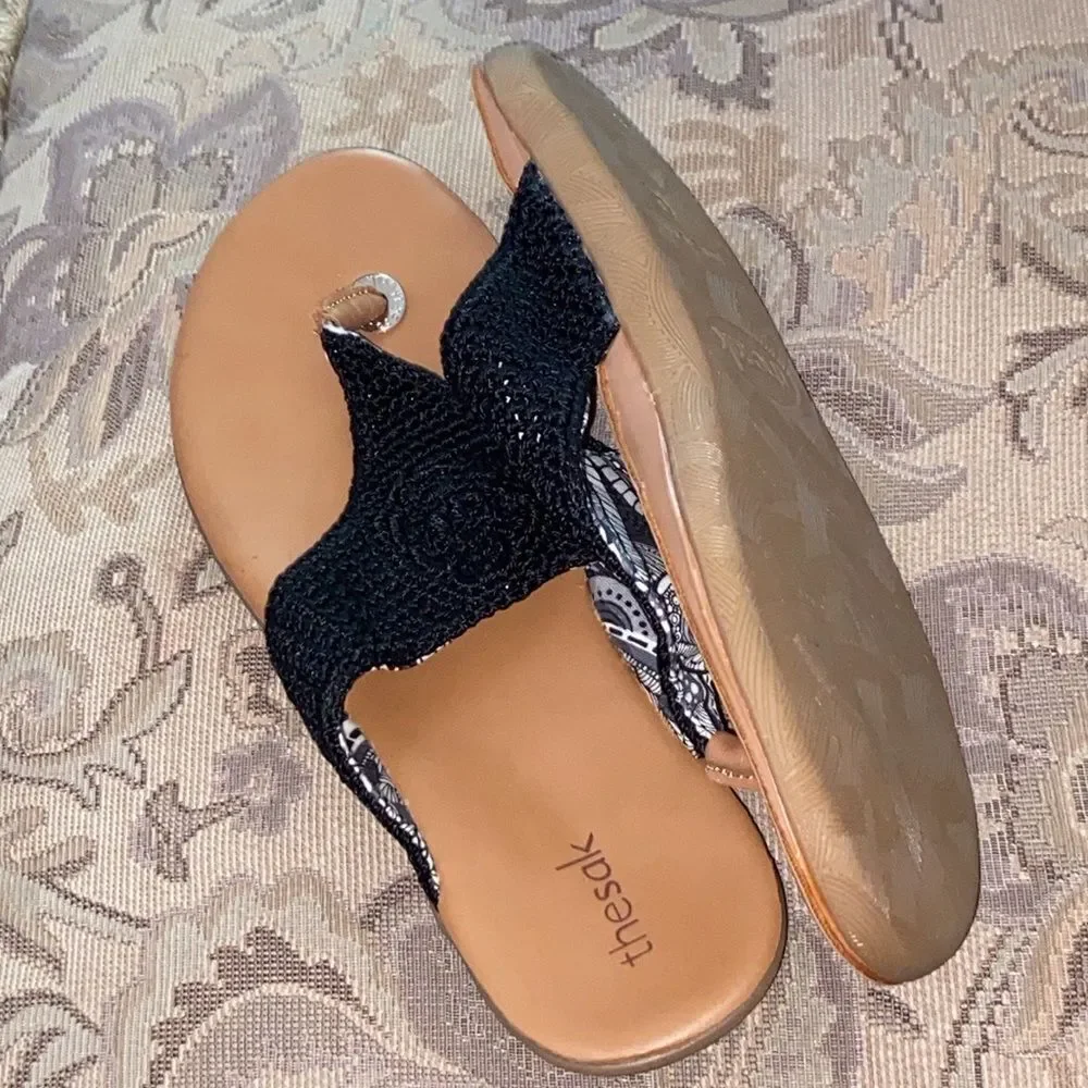 Thesak Woman Shoes Size 9